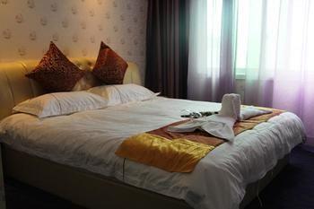 Zhengzhou Love Theme Hotel Jicheng  Extérieur photo